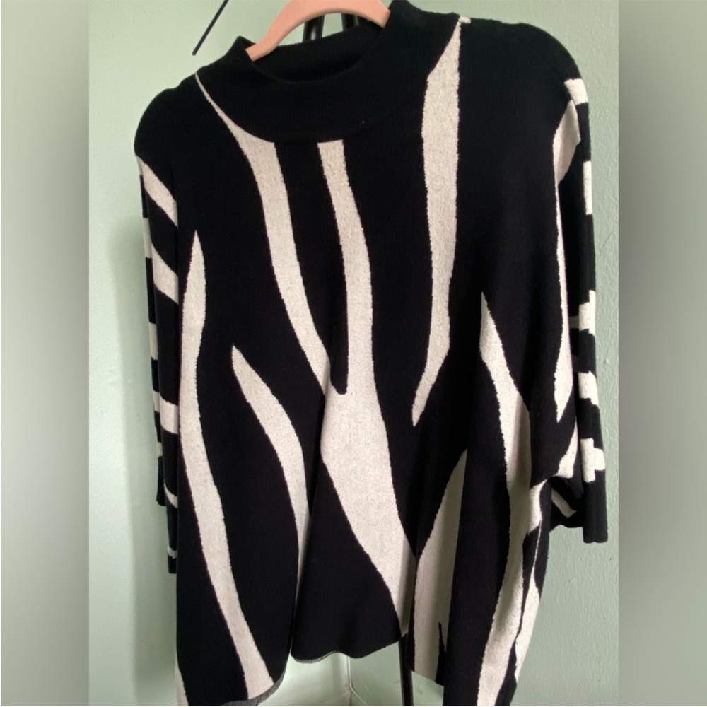 Black and Cream Zebra-Print Women's Sweater